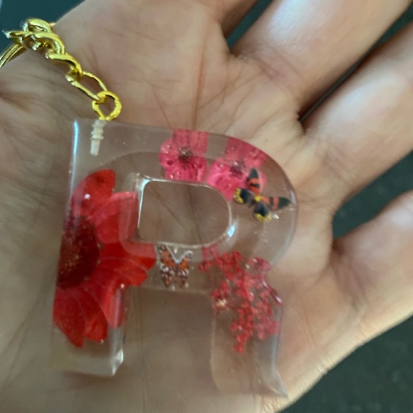 R keychain - Picture 2 of 2